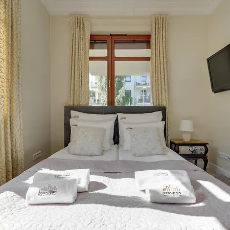 Belle Epoque Near The Sea By Downtown * غدانسك